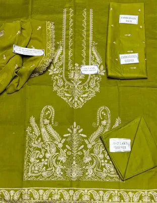 3 Pcs Women's Unstitched Embroidered Suit